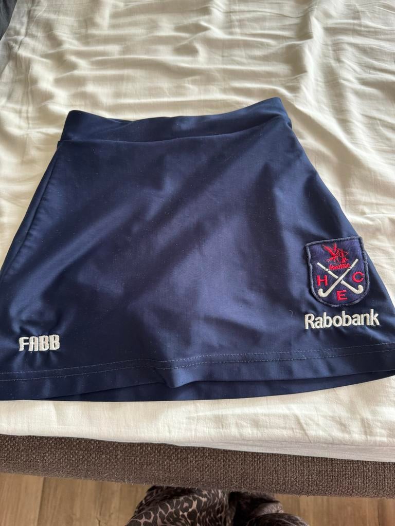 HCE Hockey tenue maat 140 (rokje en shirt), Sport en Fitness, Hockey, Ophalen of Verzenden, Gebruikt, Kleding