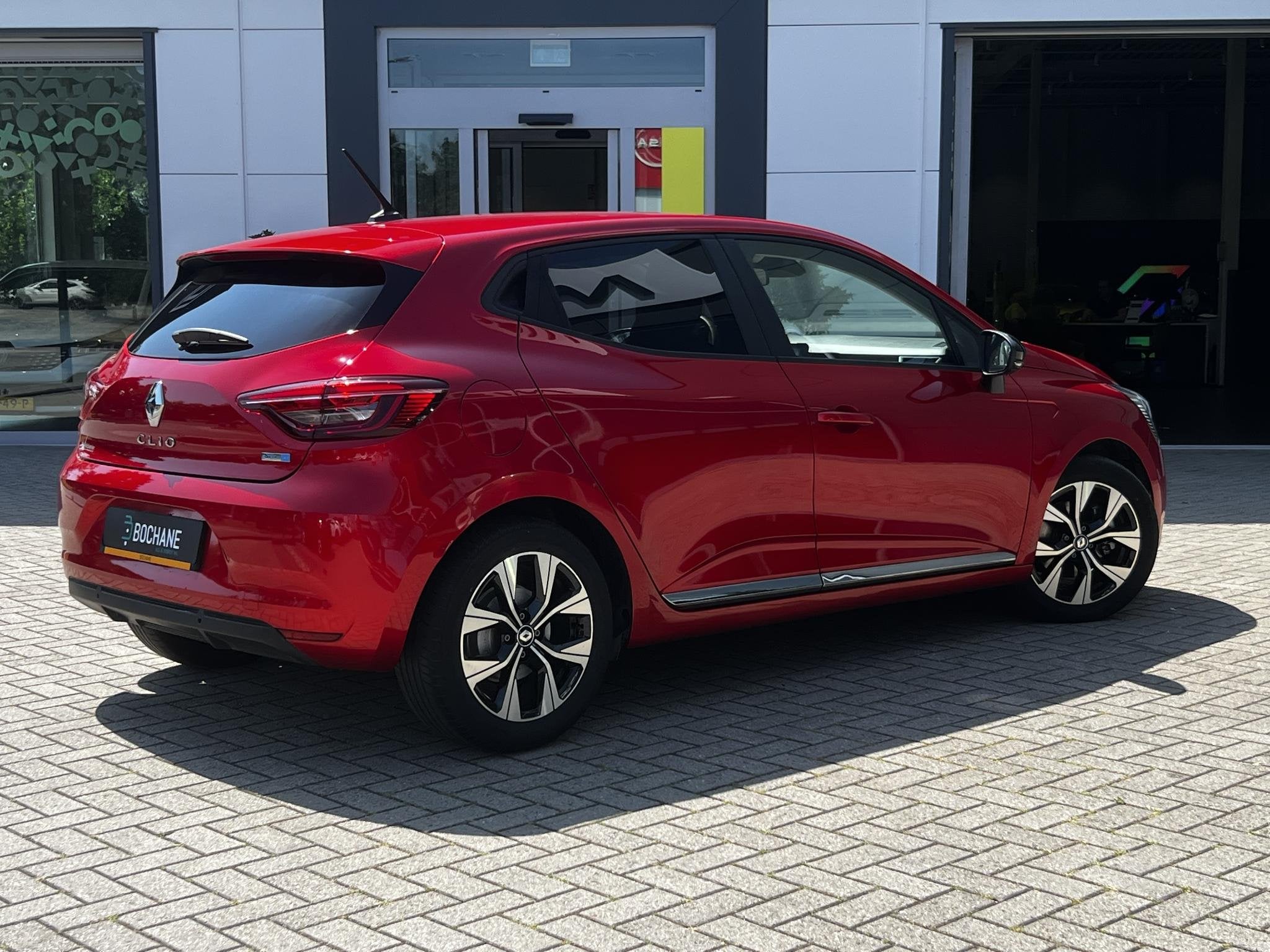 Renault Clio 1.6 E-Tech Hybrid 145 Evolution | Achteruitrijc, Stof, Gebruikt, Met garantie (alle), Bedrijf