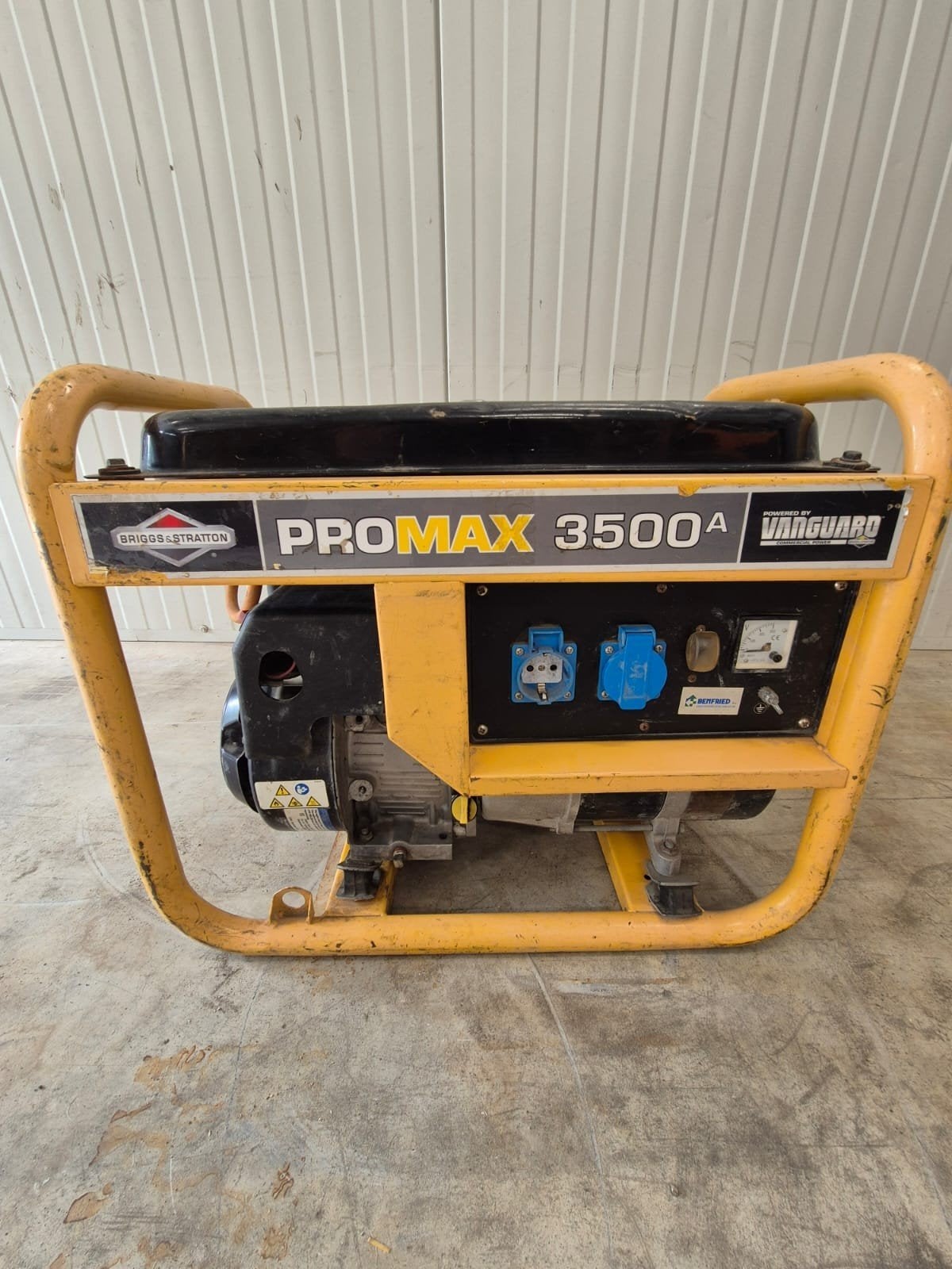 Vanguard Promax 3500A Aggregaat - 2.7 kW Benzine, Ophalen, Gebruikt, Minder dan 5 kVA, Benzine