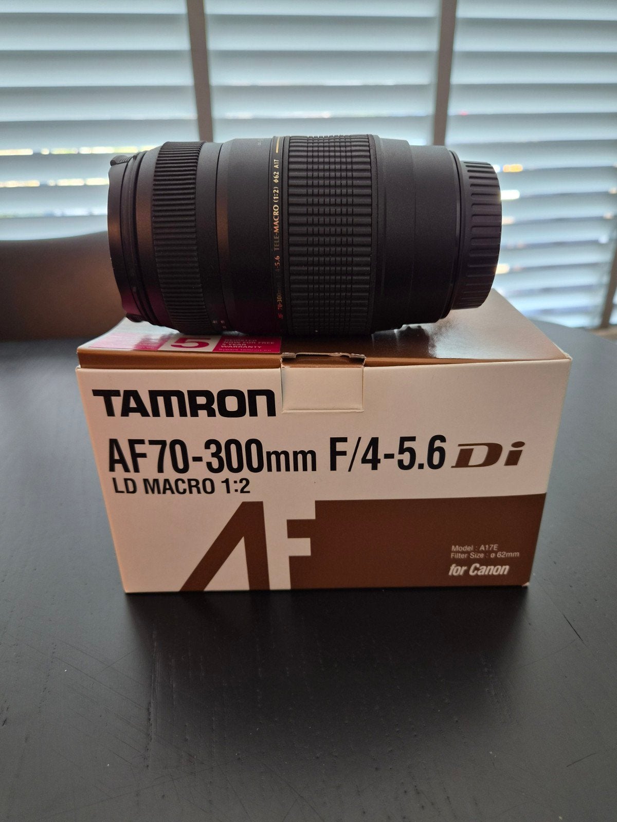 Tamron AF 70-300mm F/4-5.6 Di LD Macro 1:2 voor Canon, Macrofunctie, Zo goed als nieuw, Tamron, Canon EF