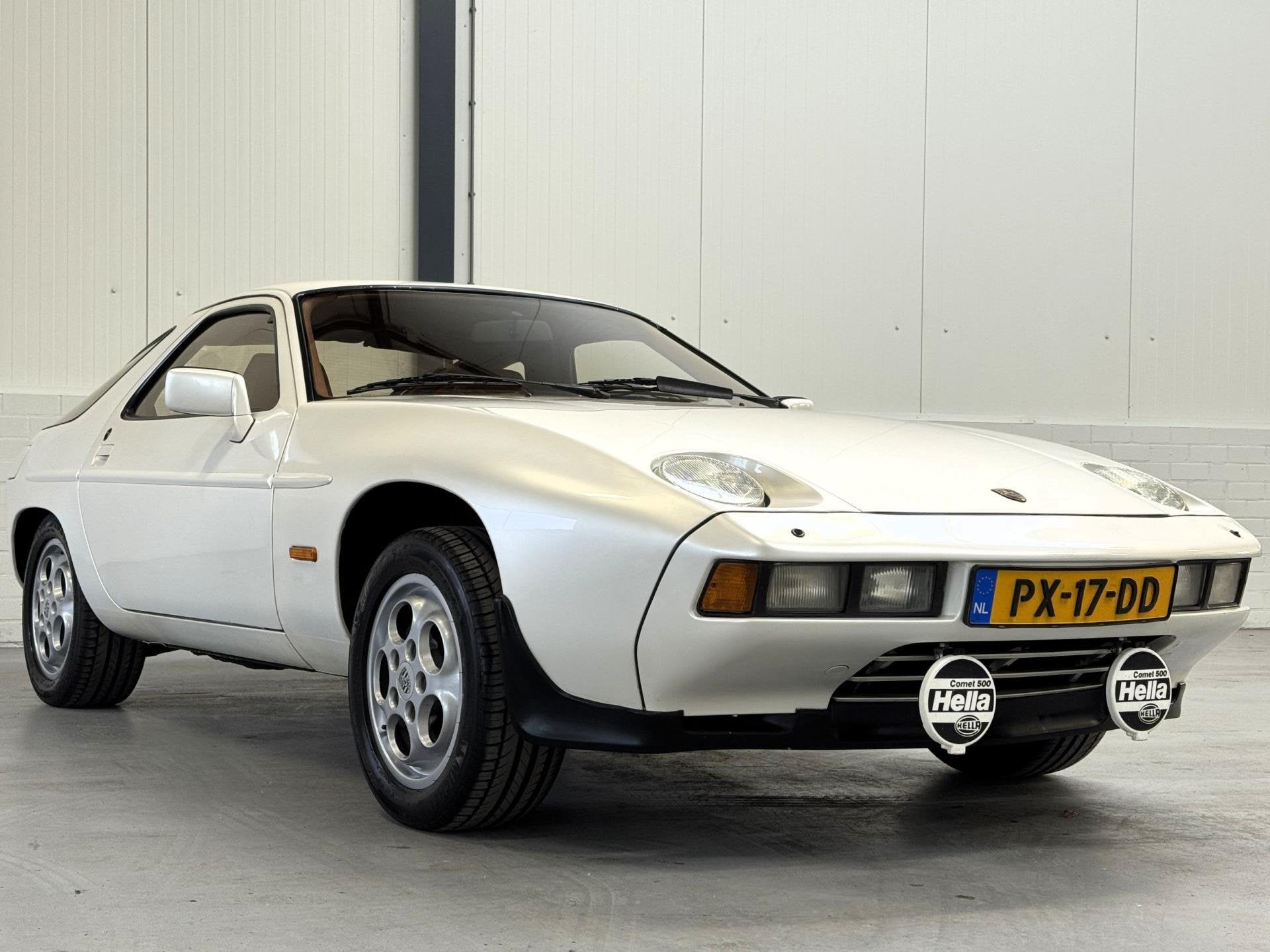 Porsche 928 4.5 Coupé Handgeschakeld, Auto's, Achterwielaandrijving, Gebruikt, 8 cilinders, 4 stoelen