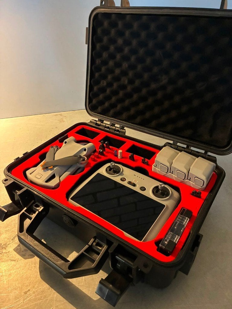 DJI Mini 3 Pro + DJI RC | 3 accu's, koffer, zgan, Info@dji.com, 5 tot 10 kilometer, Ophalen of Verzenden, Zo goed als nieuw