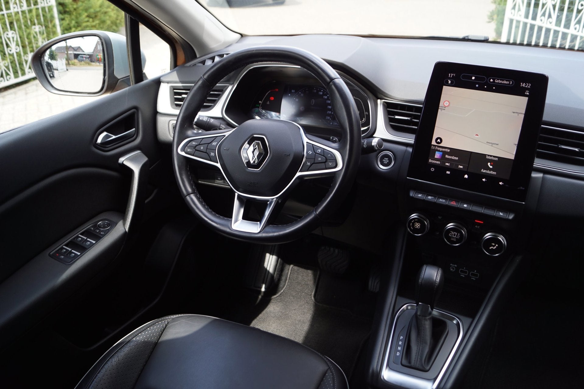 Renault Captur 1.3 TCe 140 PK Initiale Paris Autom Leder Spo, Gebruikt, Leder, Bedrijf, Hybride Elektrisch/Benzine