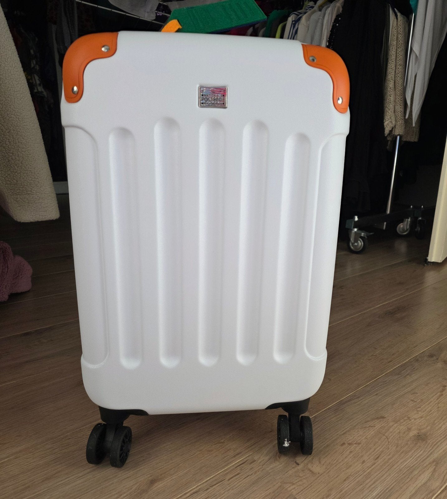 2 postcodeloterij koffers € 20 per stuk, 40 tot 60 cm, 20 tot 30 cm, Wit, Nieuw