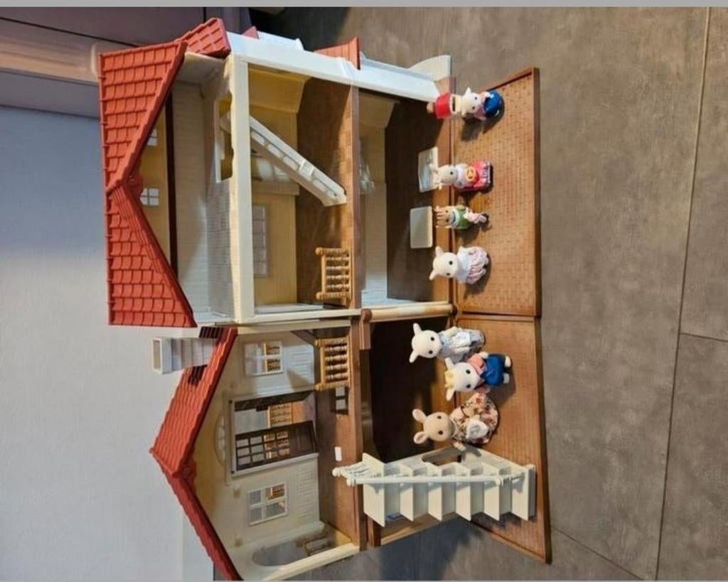 Sylvanian Poppenhuis, Kinderen en Baby's, Speelgoed | Poppenhuizen, Ophalen of Verzenden, Nieuw, Poppenhuis