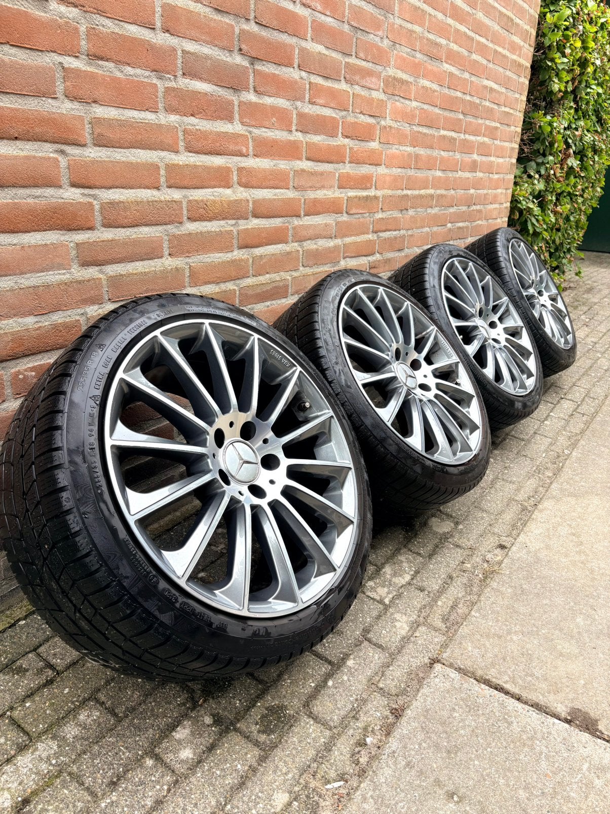 Mercedes velgen 18 inch + winterbanden, Auto-onderdelen, Banden en Velgen, Ophalen, 18 inch, Banden en Velgen, Winterbanden