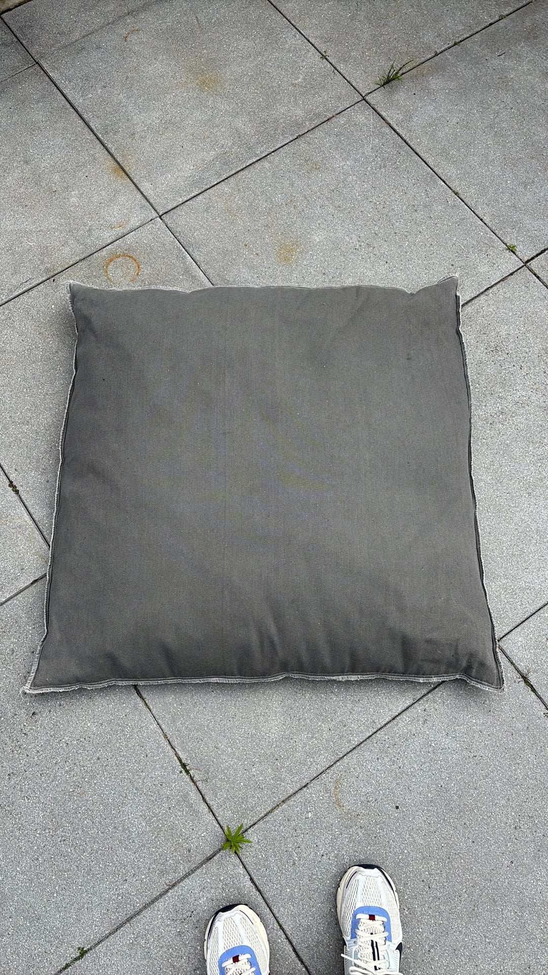 GRATIS grijze zitzak 80x80cm, Ophalen, Zo goed als nieuw, Grijs
