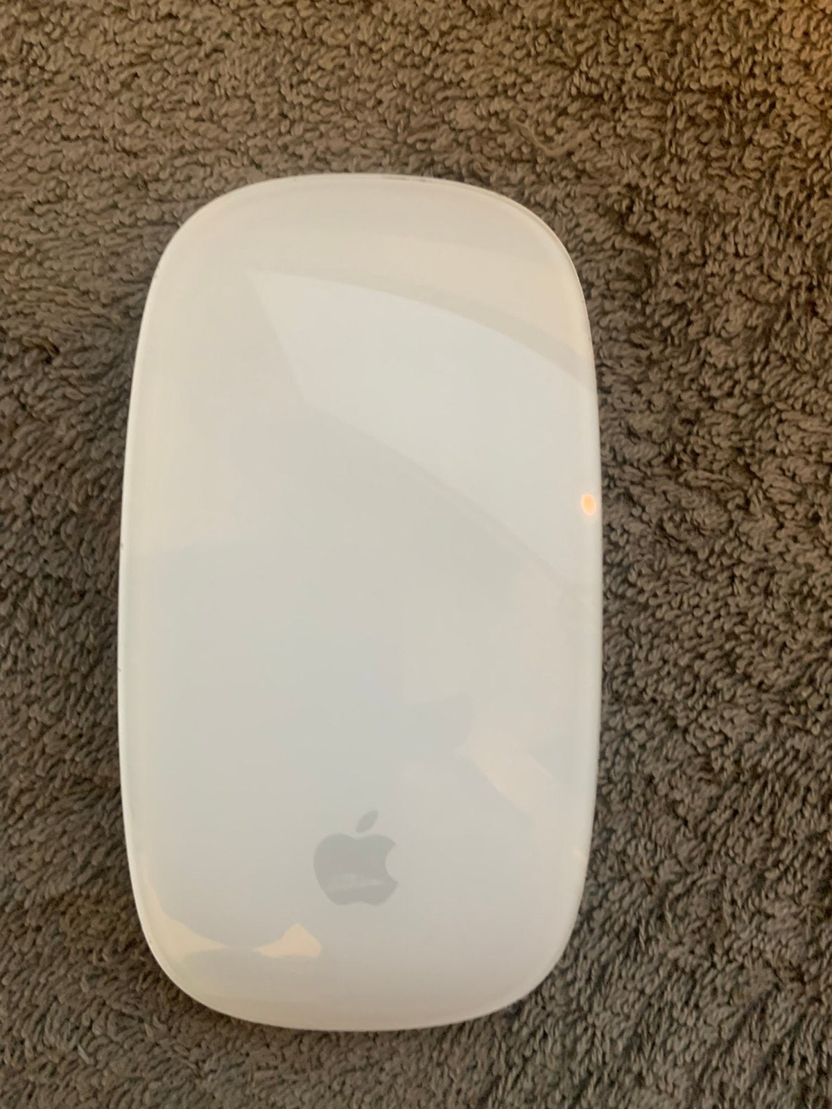 Apple Magic Mouse 2 - Draadloze muis, Ophalen, Rechtshandig, Muis, Zo goed als nieuw