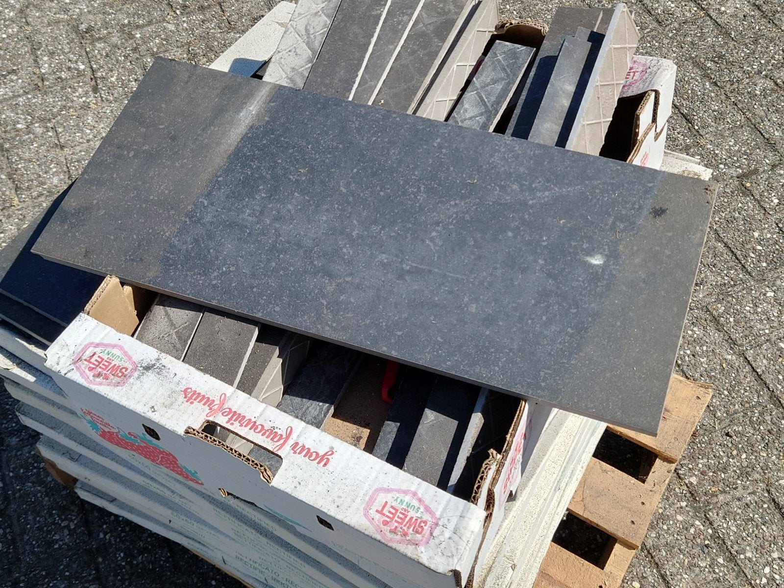 60 x 60 tegels gres porcellanato, Ophalen, 60 cm of meer, Nieuw, 10 m² of meer