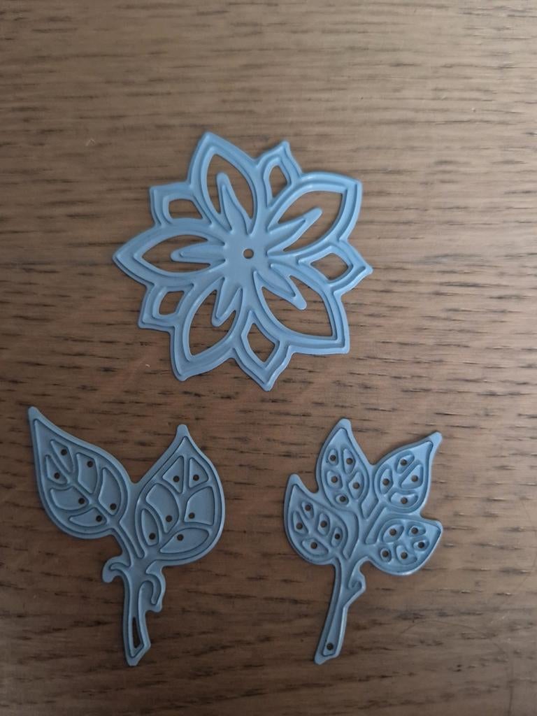 Marianne Design Snijmallen Bloemen & Bladeren LR0156, Ophalen of Verzenden, Gebruikt
