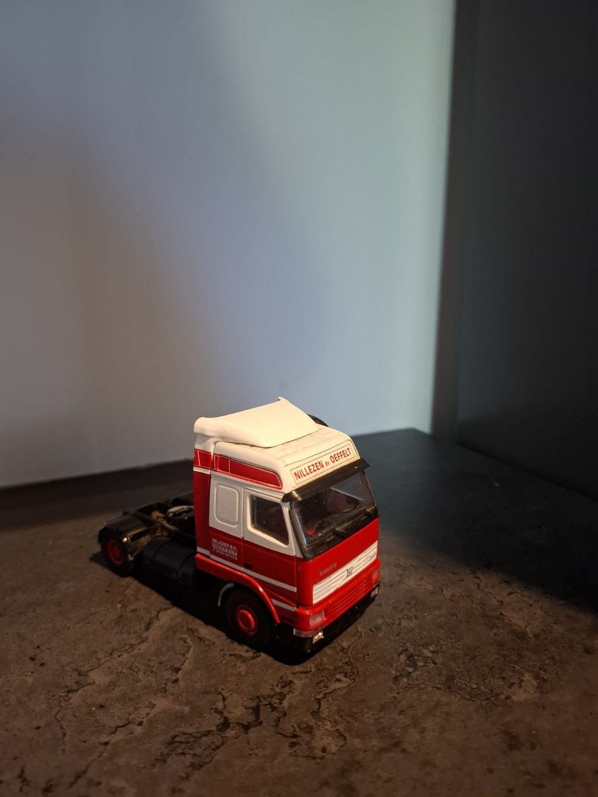 Volvo Nillezen BV Oeffelt, Ophalen of Verzenden, Zo goed als nieuw, Bus of Vrachtwagen
