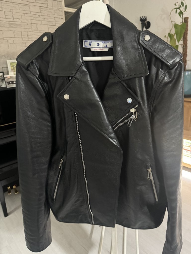 Zwarte leren "Off-White" jas Te koop 590 Euro!, Maat 52/54 (L), Off-White, Zwart, Ophalen of Verzenden