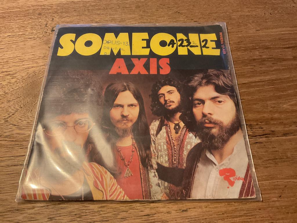 Axis, Someone, Ophalen of Verzenden, 7 inch, Pop, Single
