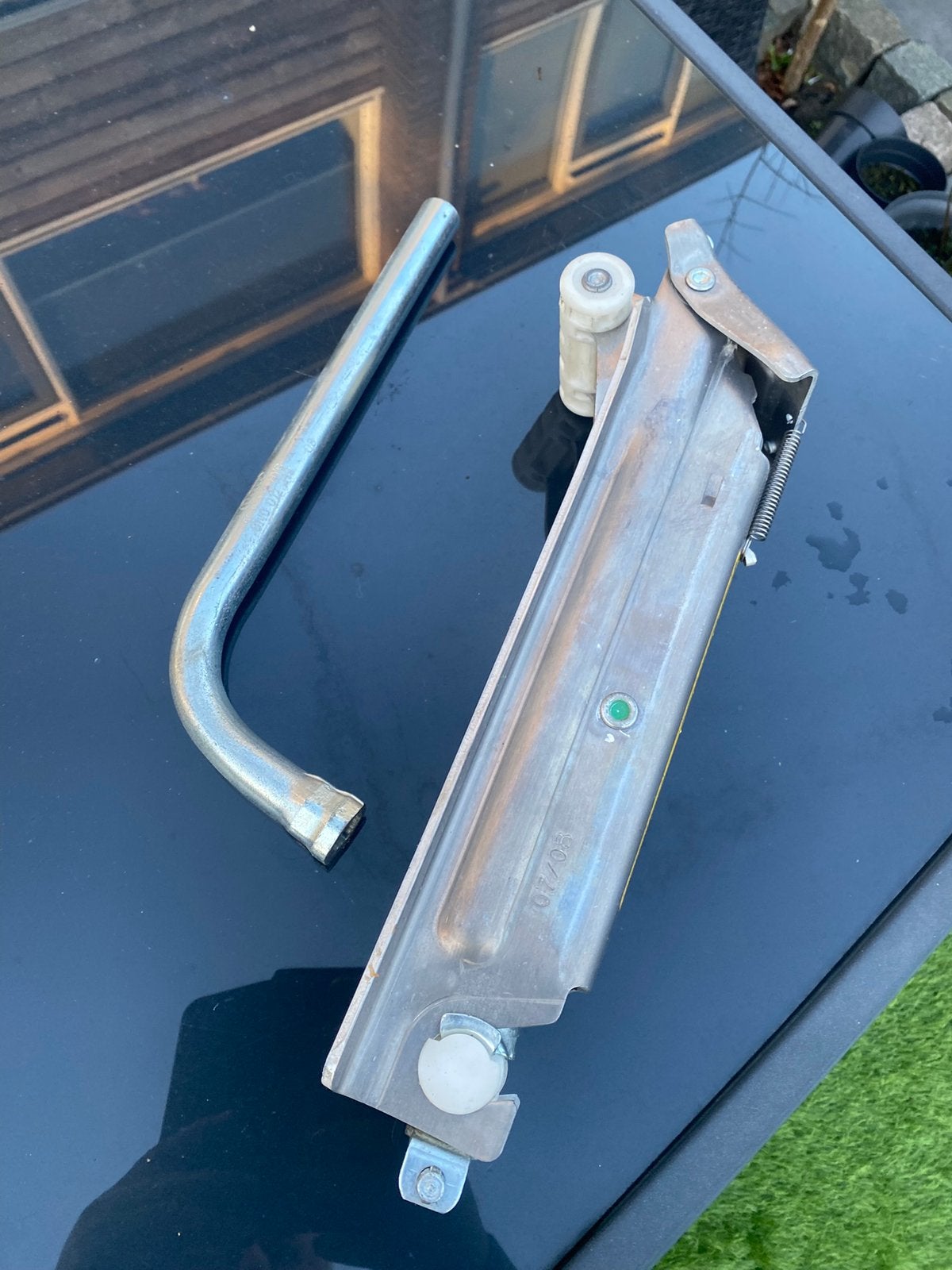 Auto krikset Audi A6 50 euro, Auto diversen, Krikken, Ophalen of Verzenden, Zo goed als nieuw, Manueel, Schaarkrik