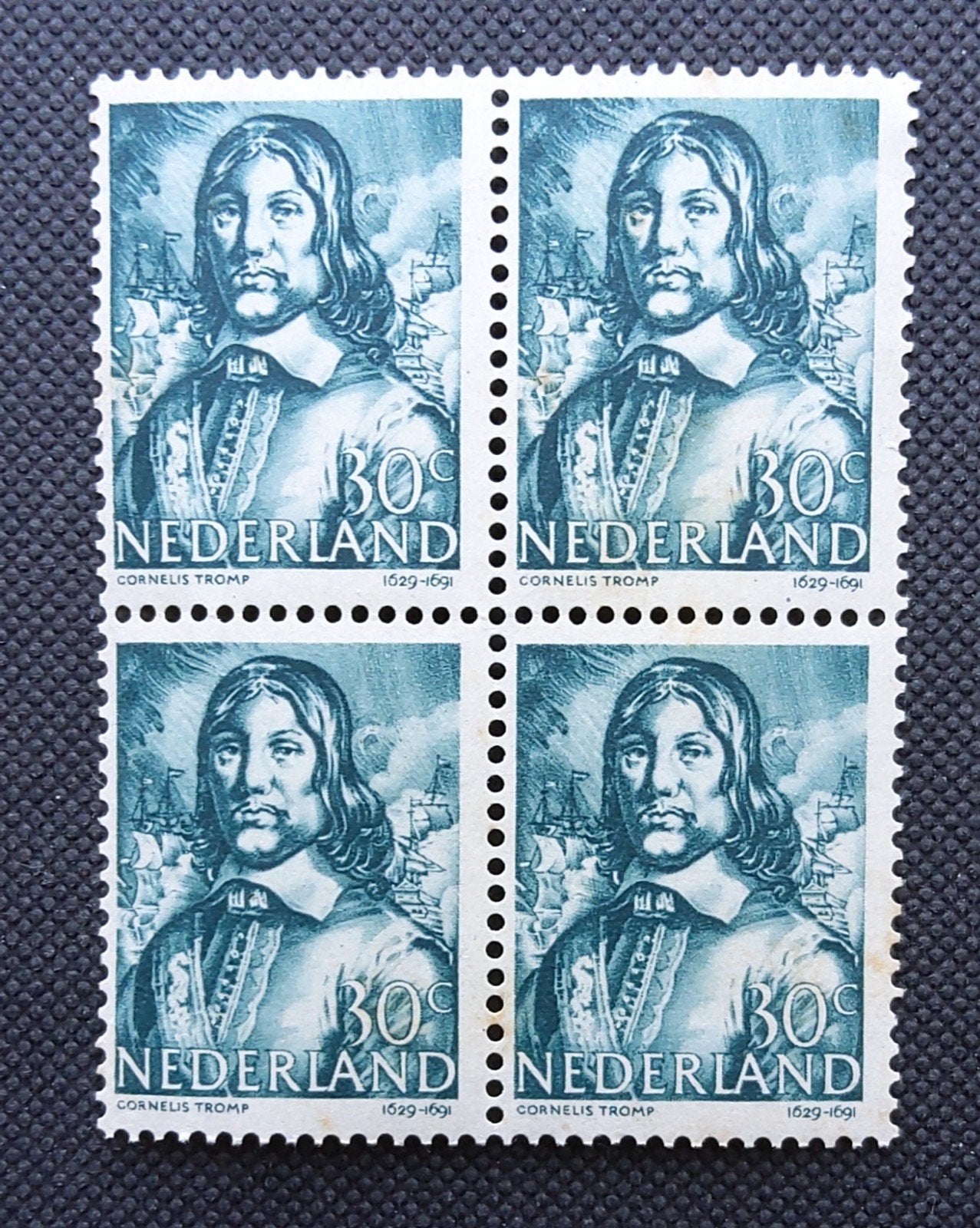 Zeehelden 1943, Postzegels en Munten, Postzegels | Nederland, Ophalen of Verzenden, Na 1940, Postfris