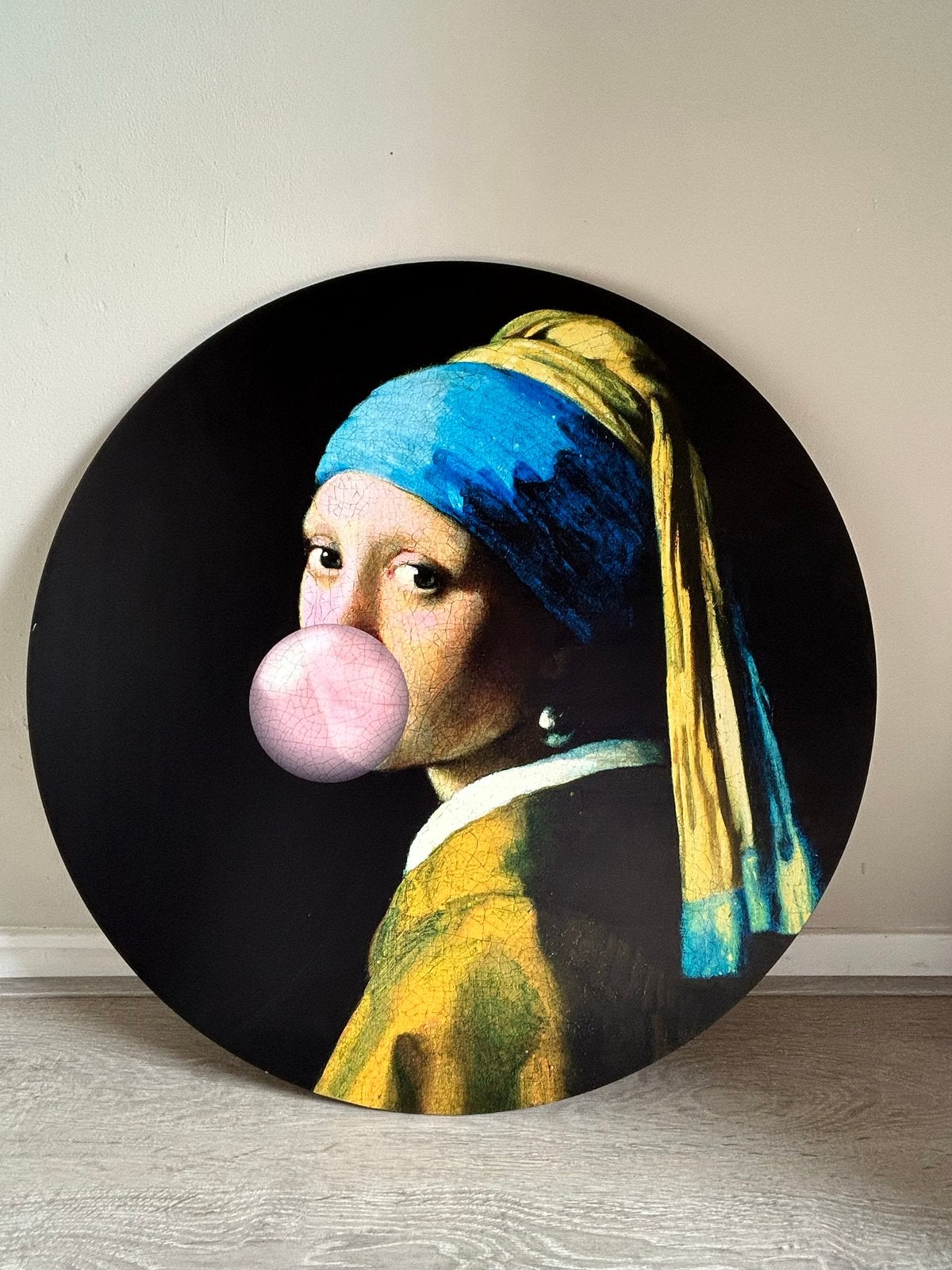 Meisje met de Parel met kauwgomballenblaas, Antiek en Kunst, Hout, Print, Portret, Ophalen