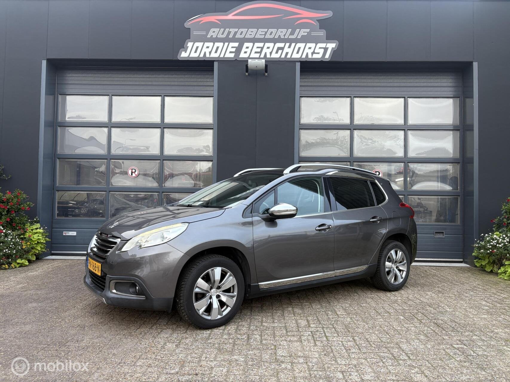 Peugeot 2008 1.2 PureTech Allure Automaat Pano, Auto's, 450 kg, Euro 6, 1199 cc, 82 pk