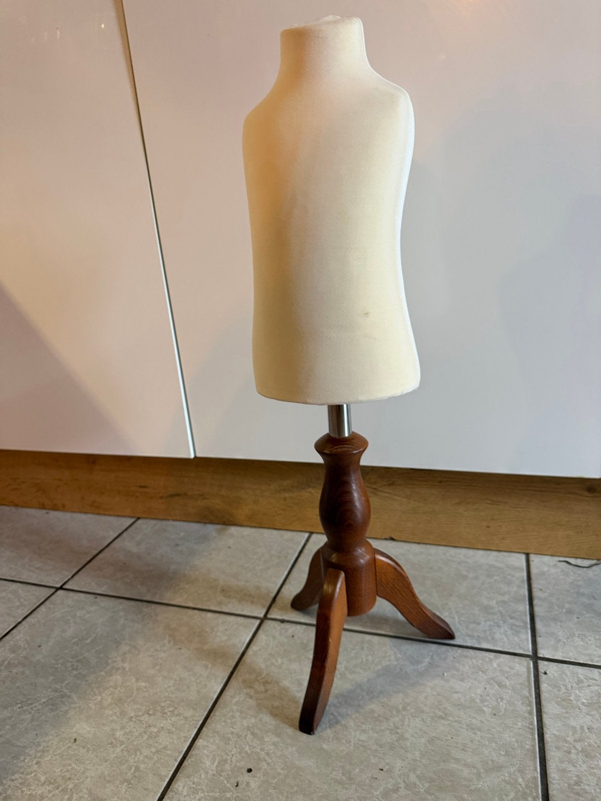 Vintage Kinderpaspop met Houten Voet, Ophalen of Verzenden, Gebruikt