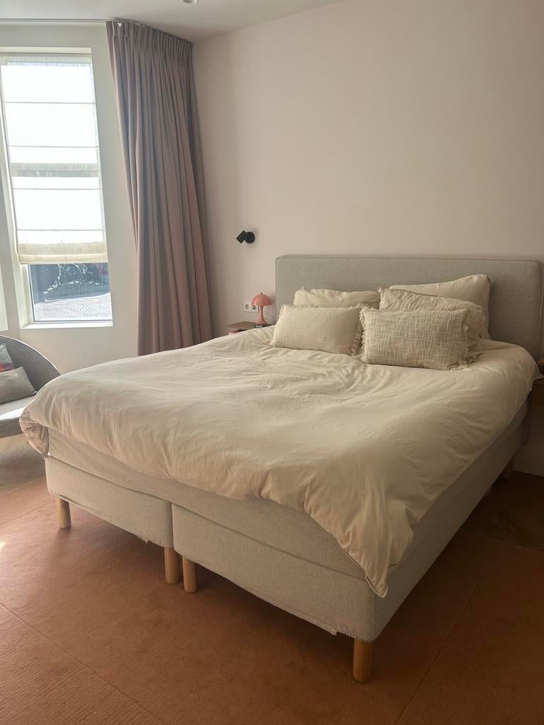 IKEA Dunvik boxspring 180x200 Gunnared Beige incl topper, Huis en Inrichting, Slaapkamer | Boxsprings, Ophalen, Beige, Tweepersoons