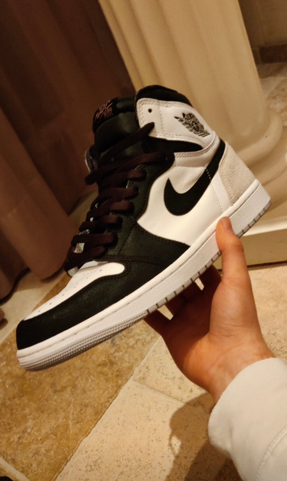 Jordan 1 high, Zwart, Ophalen of Verzenden, Sneakers of Gympen, Zo goed als nieuw