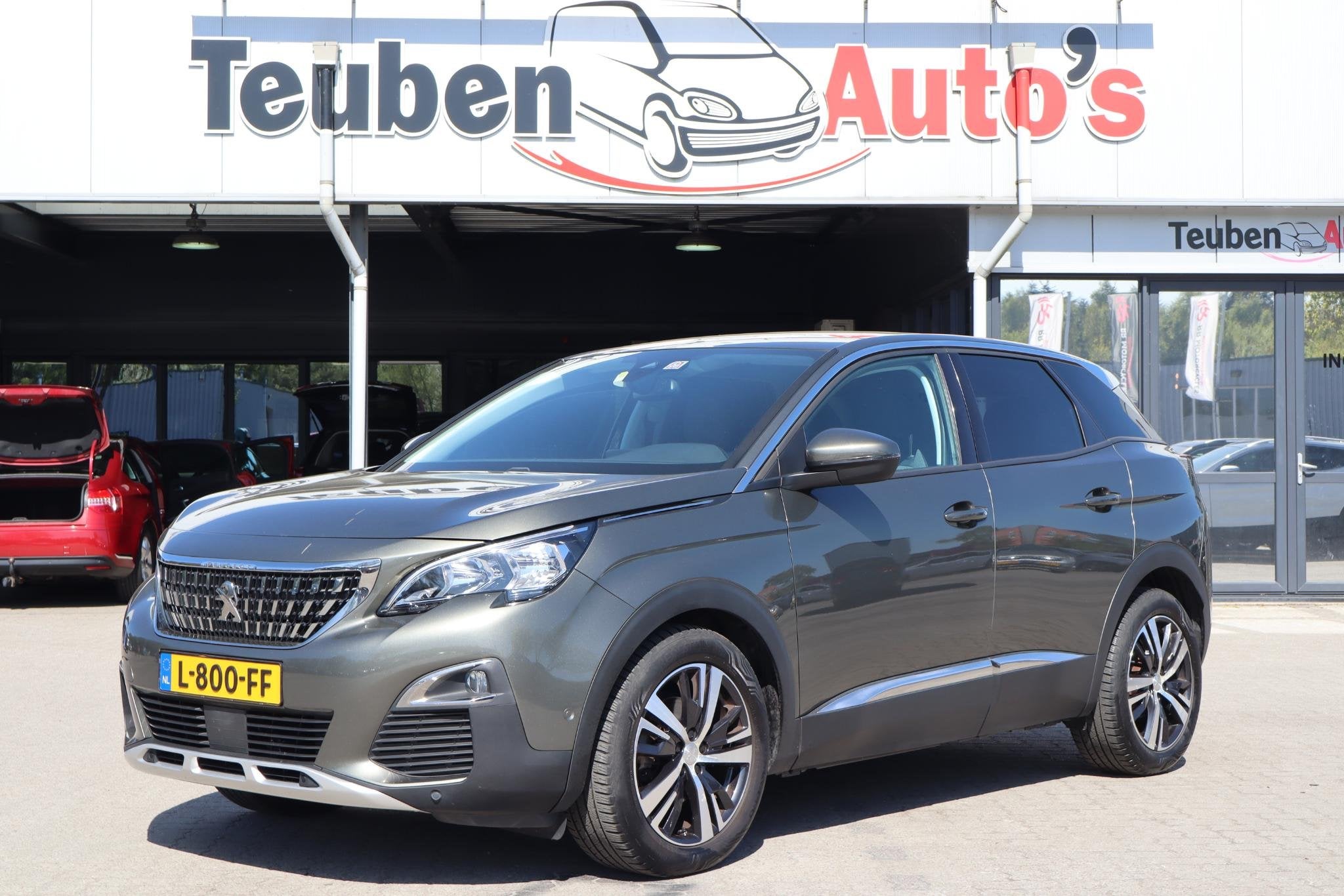 Peugeot 3008 1.2 PureTech Allure | Automaat | Trekhaak | App, Auto's, Peugeot, Gebruikt, Euro 6, 1199 cc, Leder en Stof
