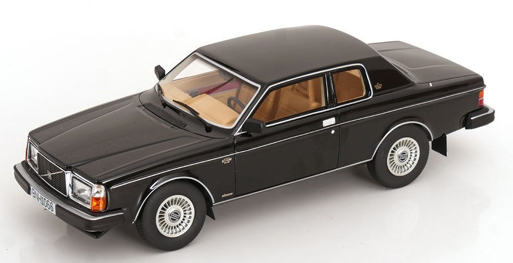 Volvo 262C Bertone Coupe 1981 Zwart 1-18 Cult Scale Models (, Overige merken, Tschuiten@hotmail.com, Auto, Nieuw