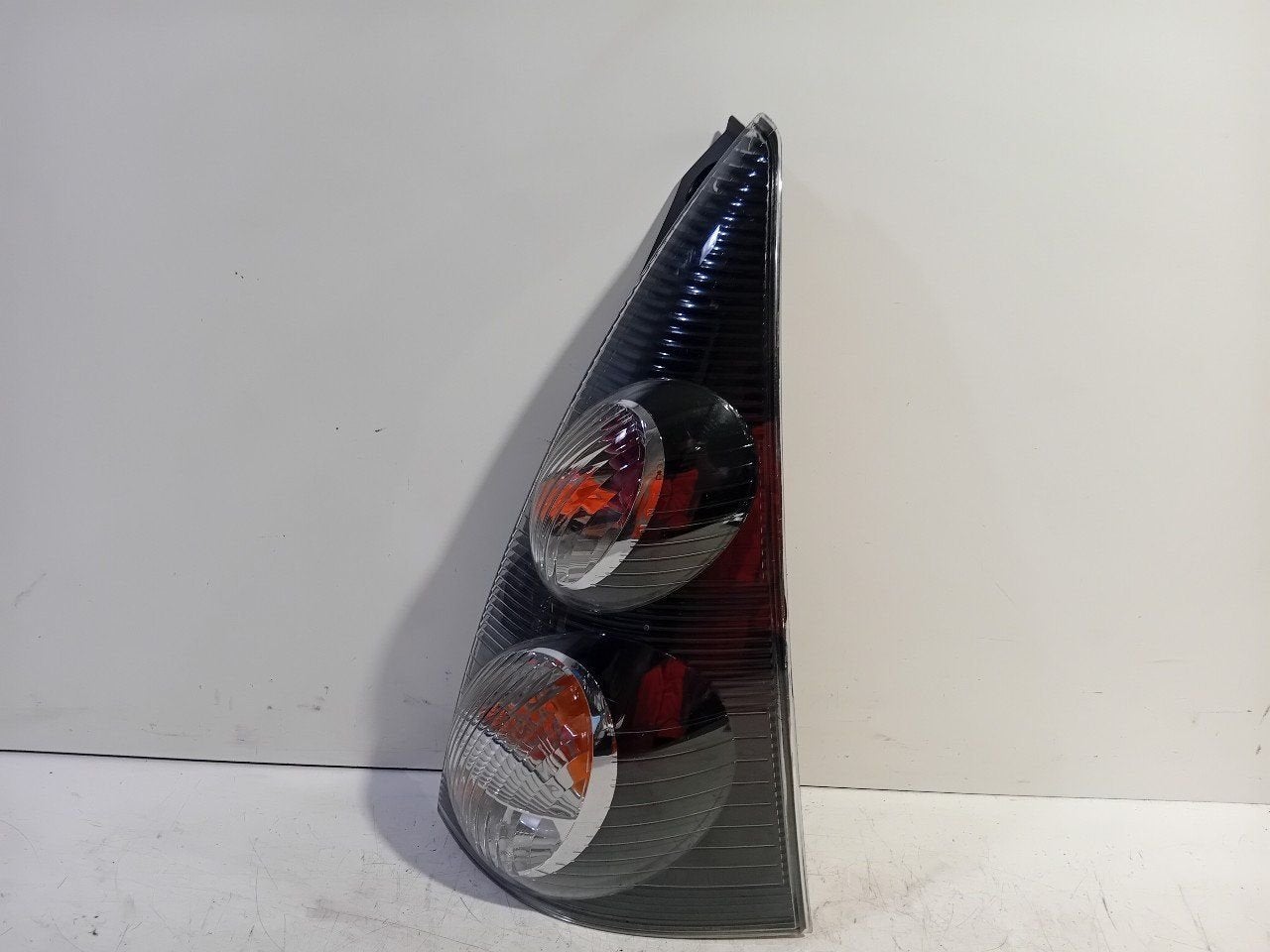 Achterlicht carrosserie rechts Citroën C1, Auto-onderdelen, Verlichting, Onderdelen@venauto.nl, Van der Ven Autorecycling B.V.