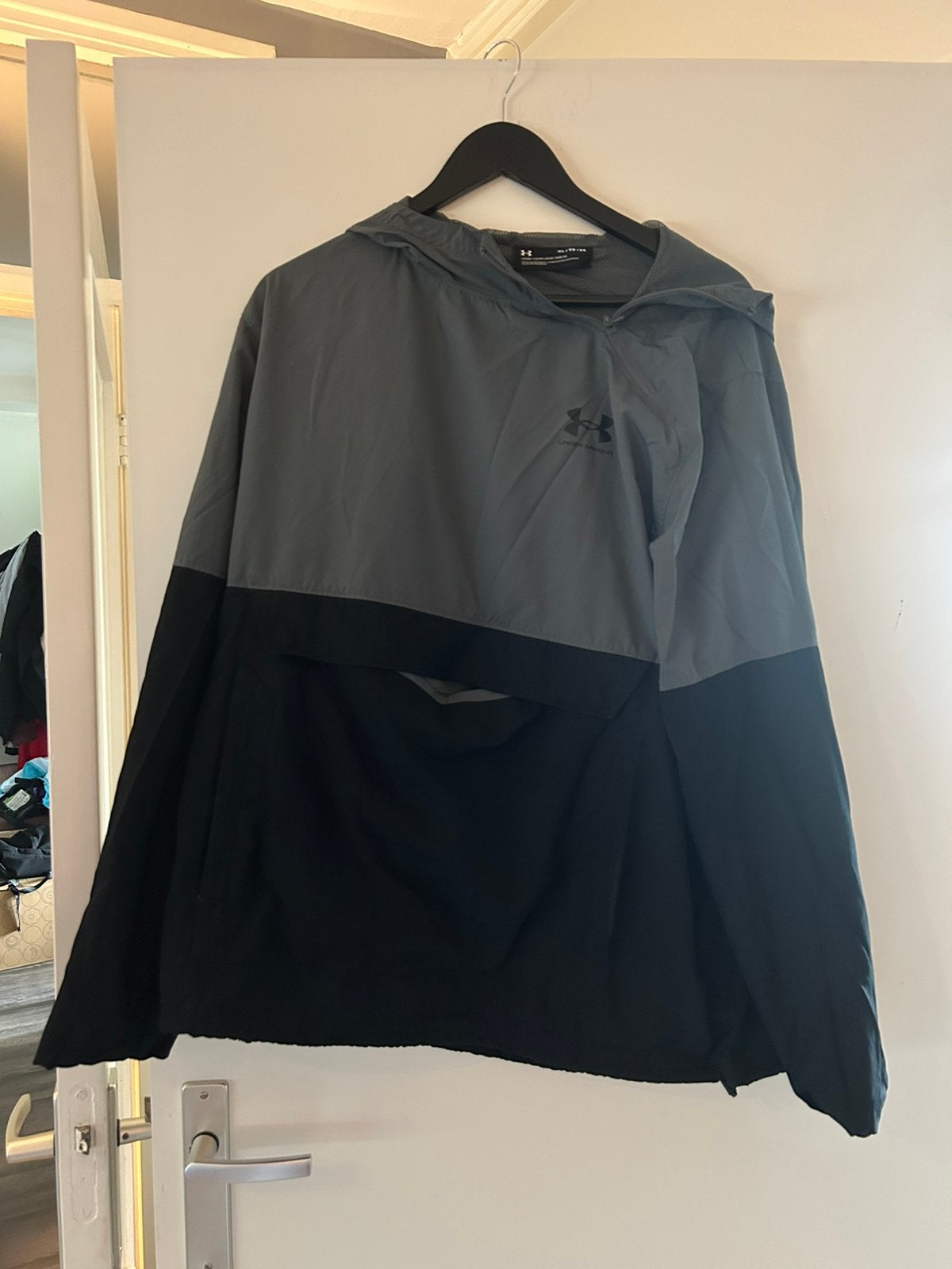 Under Armour heren jas grijs, maat XL, Ophalen of Verzenden, Nieuw, Maat 56/58 (XL), Grijs
