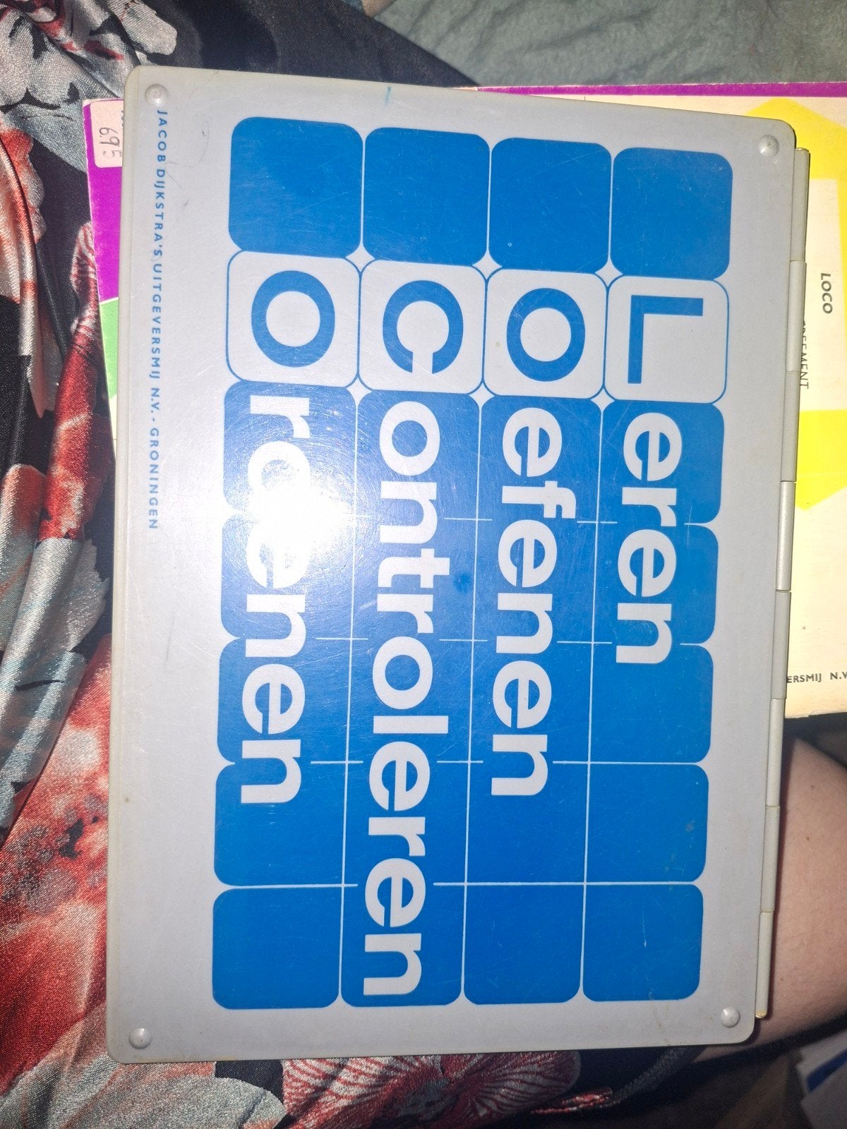 Loco met 12 boekjes, Ophalen of Verzenden