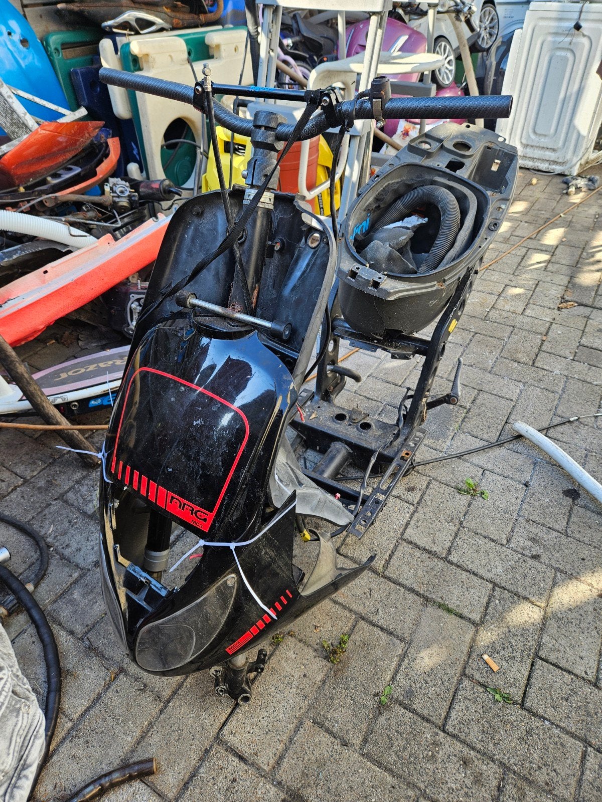 Piaggio nrg frame, Ophalen of Verzenden