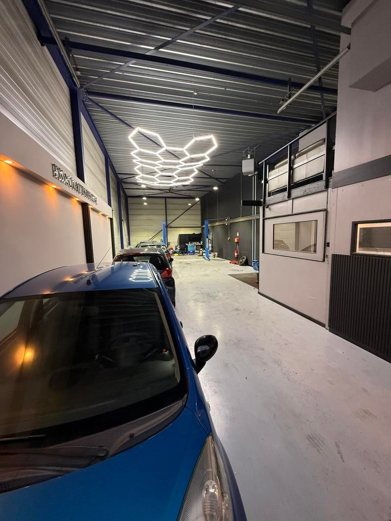Autobedrijf autogarage overname instapklaar! Lage huur