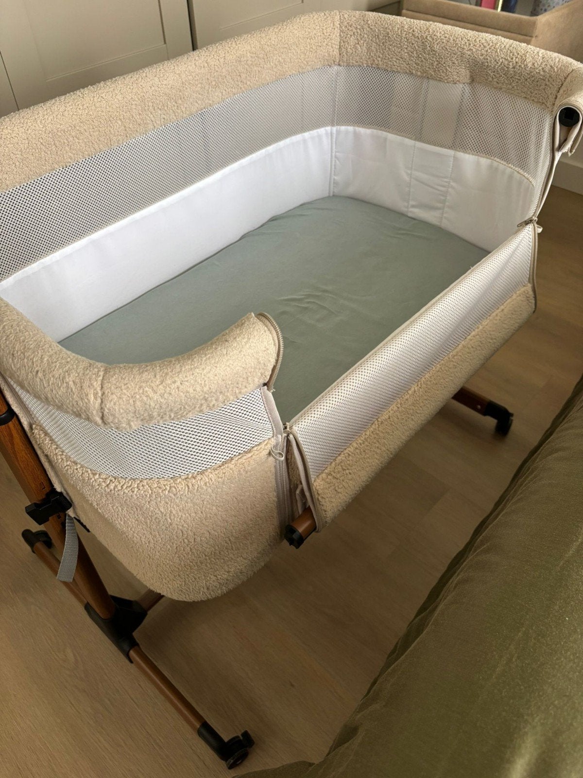 Prénatal Teddy Co-sleeper Bella - Zo goed als nieuw, Ophalen of Verzenden, Zo goed als nieuw, Wieg