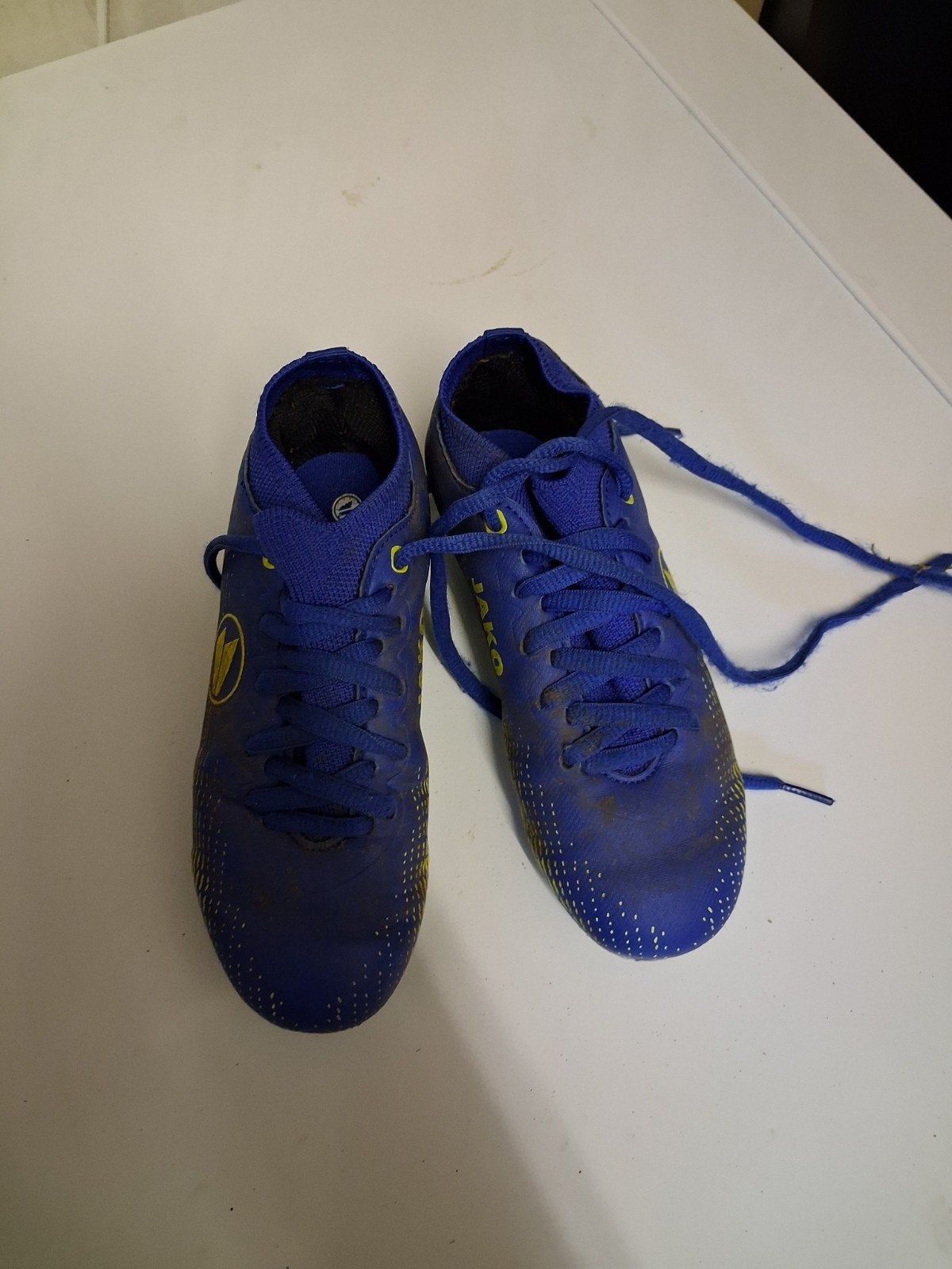 Voetbalschoenen maat 29, Ophalen of Verzenden, Gebruikt, Schoenen
