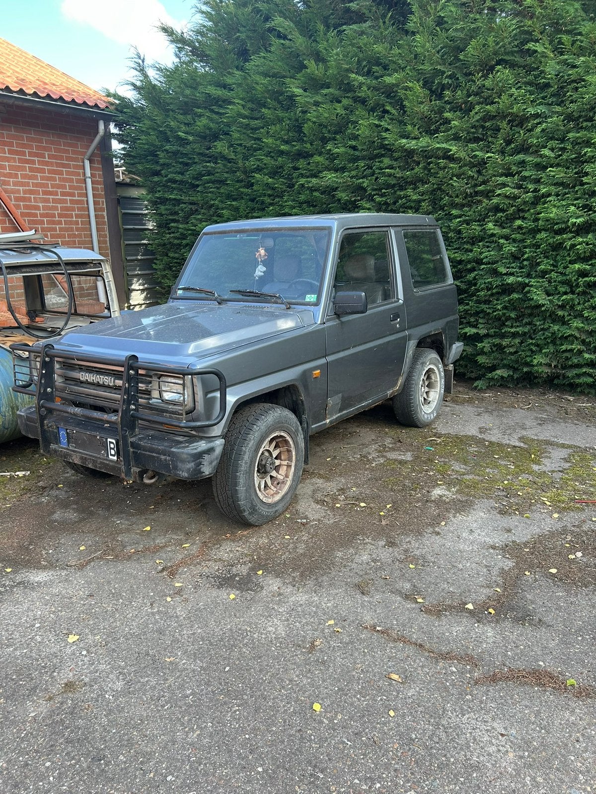 Daihatsu rocky, Ophalen
