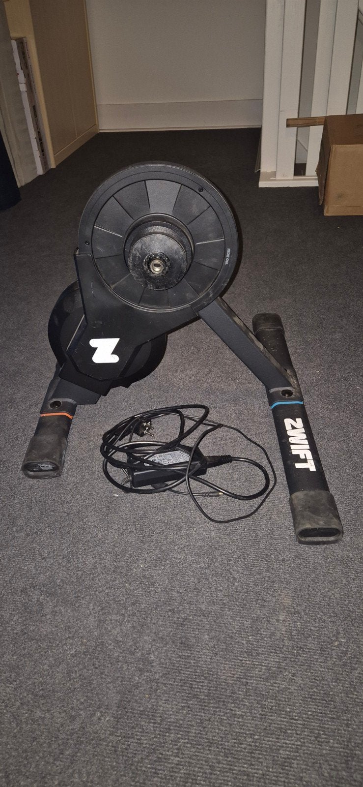 Zwift Hub Smart Trainer - Zo goed als nieuw, Ophalen of Verzenden, Zo goed als nieuw, Overige typen