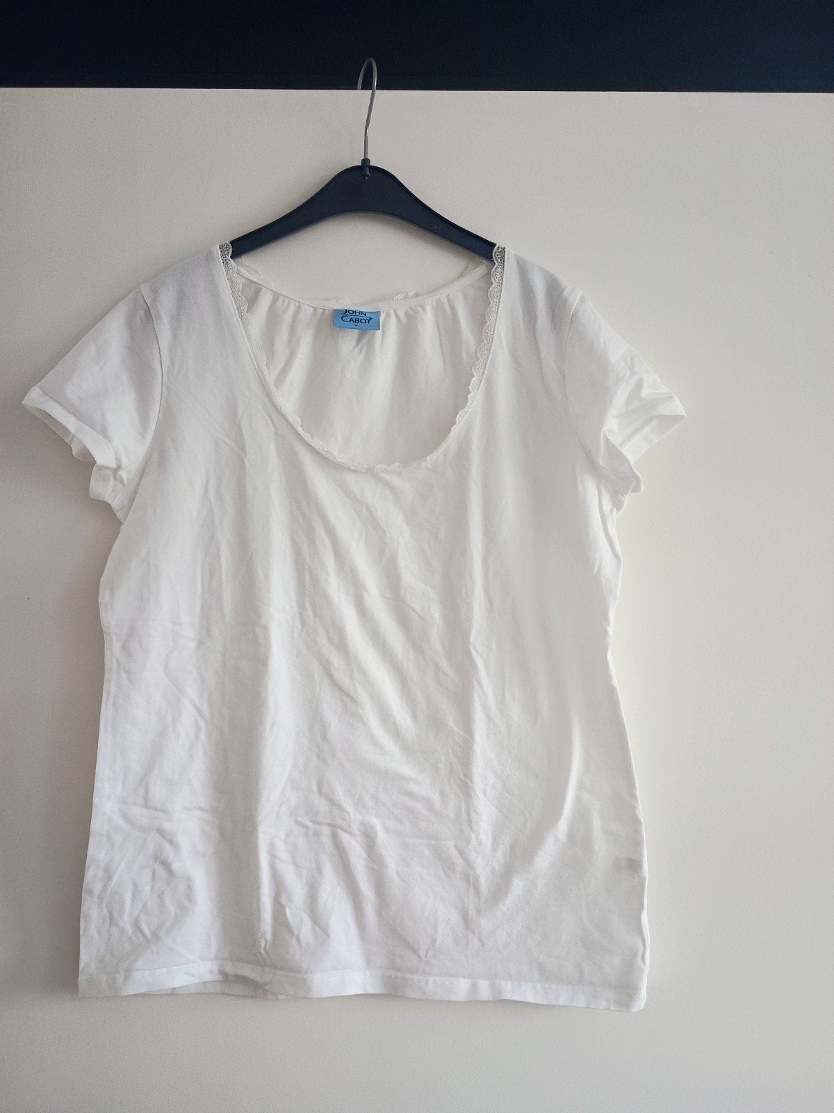 Wit T-shirt met korte mouwen - John Cabot - Maat L, Wit, Maat 42/44 (L), Ophalen of Verzenden, Korte mouw
