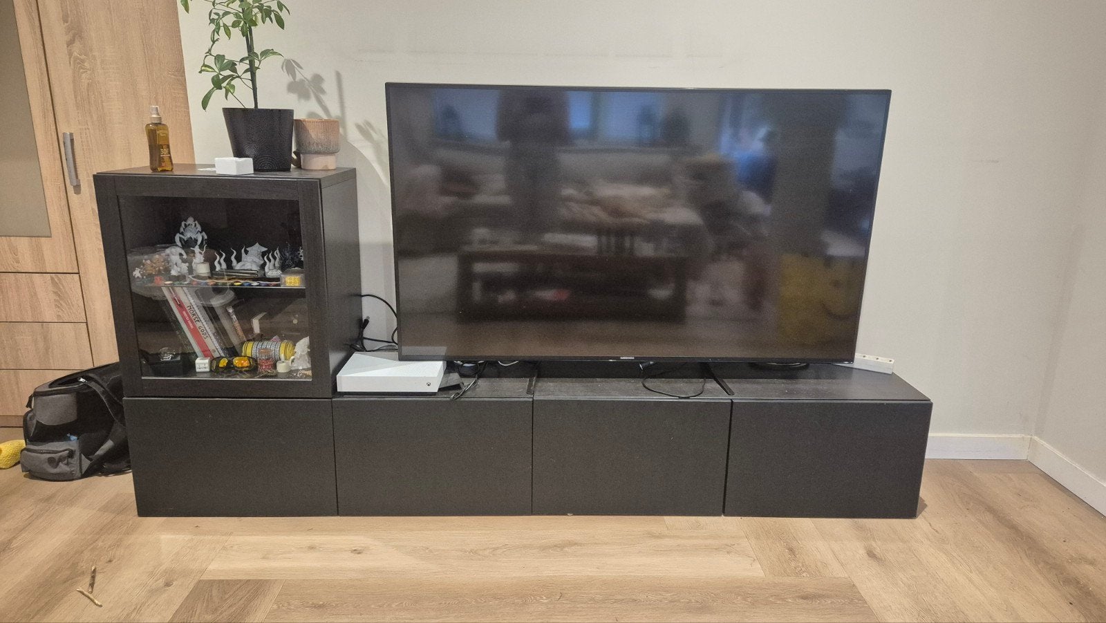 IKEA Bestå TV-meubel met vitrinekast - 240x42x38 cm, Ophalen, Zo goed als nieuw, 200 cm of meer, Minder dan 100 cm