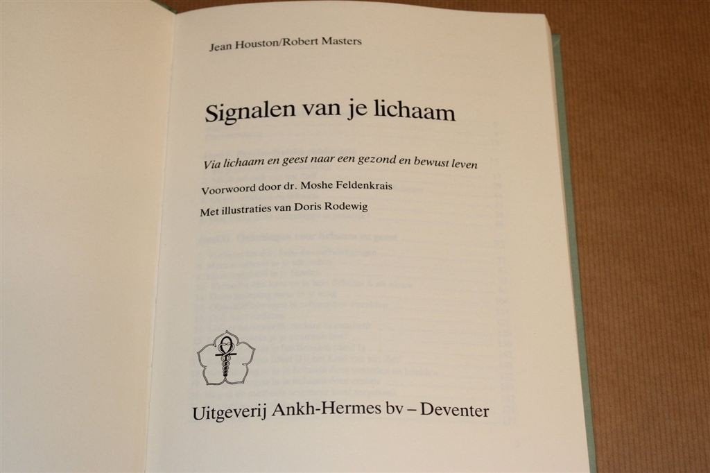 Signalen van je Lichaam — Jean Houston over Gezond Leven, Ophalen of Verzenden, Gelezen