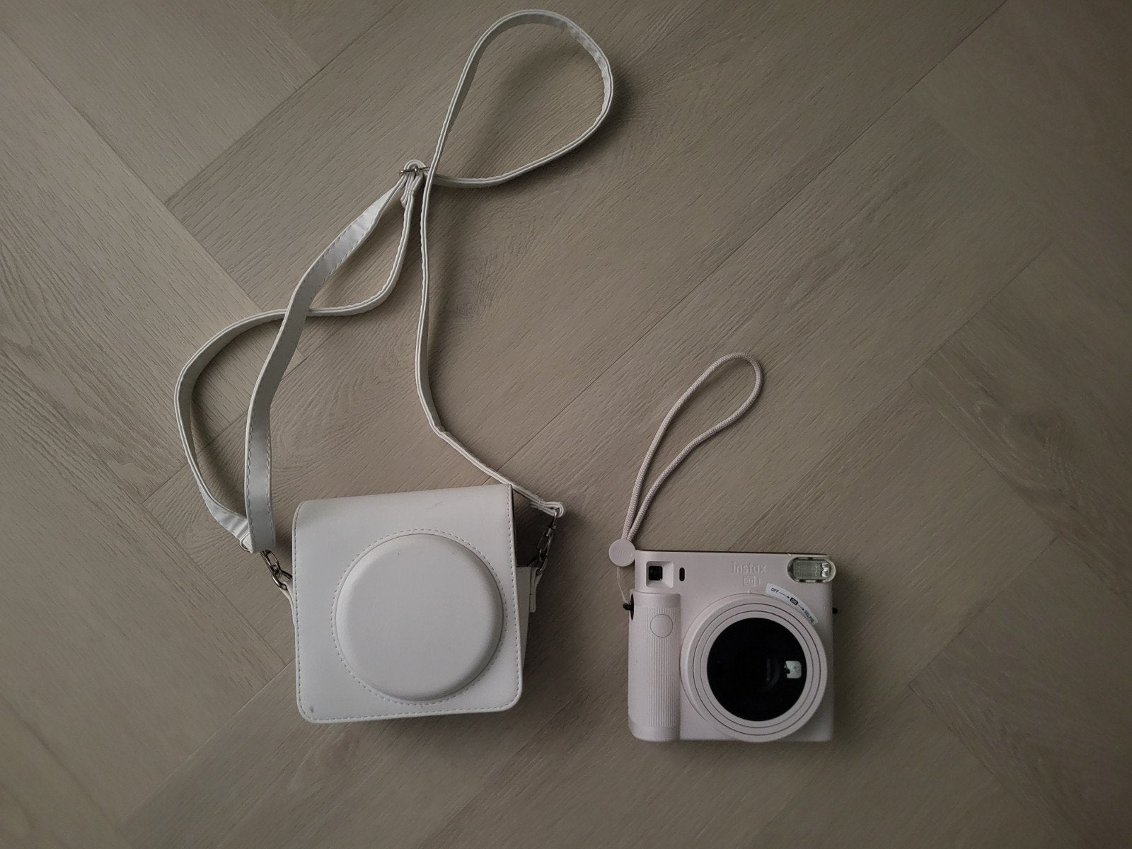 Instax SQ1 instant camera met tas - wit, Instant camera, Ophalen of Verzenden, Zo goed als nieuw, Fujifilm