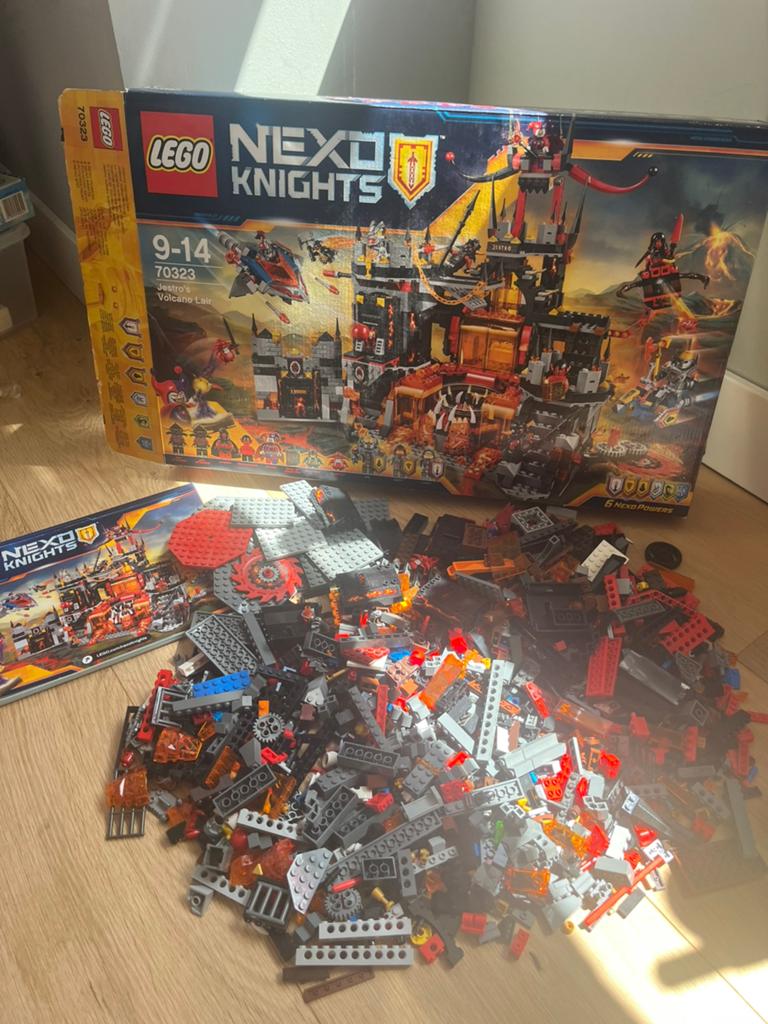 Lego nexo knights 70323 set, Inclusief accessoires, Overige thema's, Lego, Ophalen of Verzenden