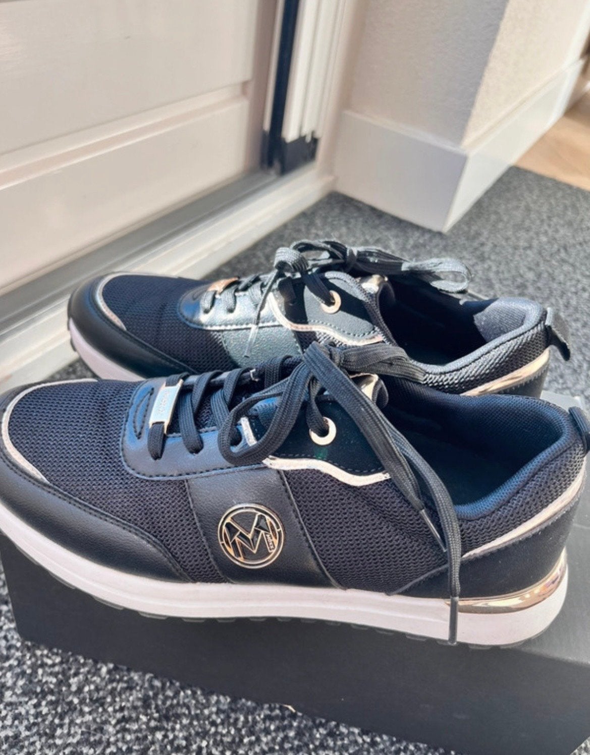 Nieuwe Mexx sneakers - Maat 41, Kleding | Dames, Schoenen, Zwart, Nieuw, Ophalen of Verzenden, Sneakers of Gympen