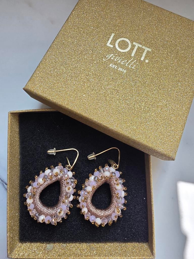 Lott Gioielli kleine druppel drops small Oorbellen lichtroze, Ophalen of Verzenden, Zo goed als nieuw, Overige materialen, Hangers