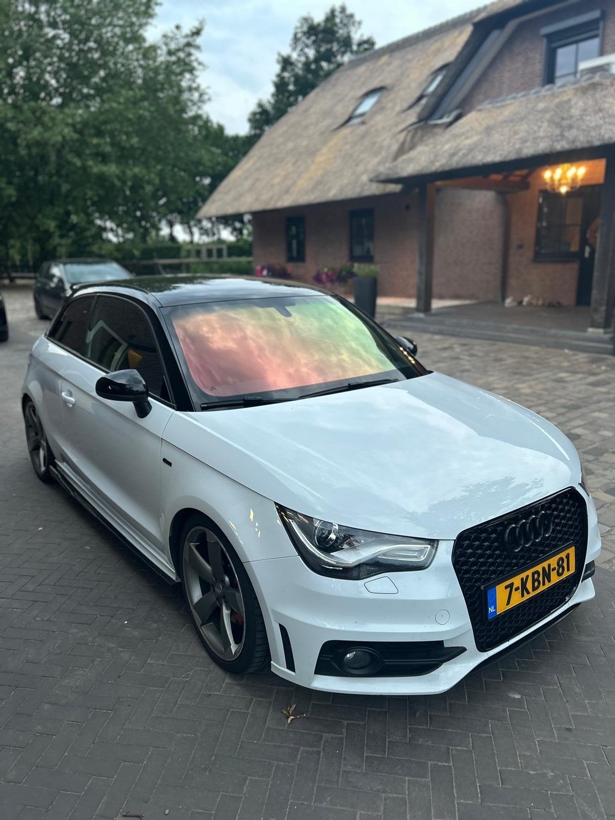 Audi A1 1.4TFSI 132KW S-tronic 2012 Wit, Auto's, Audi, A1, 4 cilinders, 1165 kg, 4 stoelen