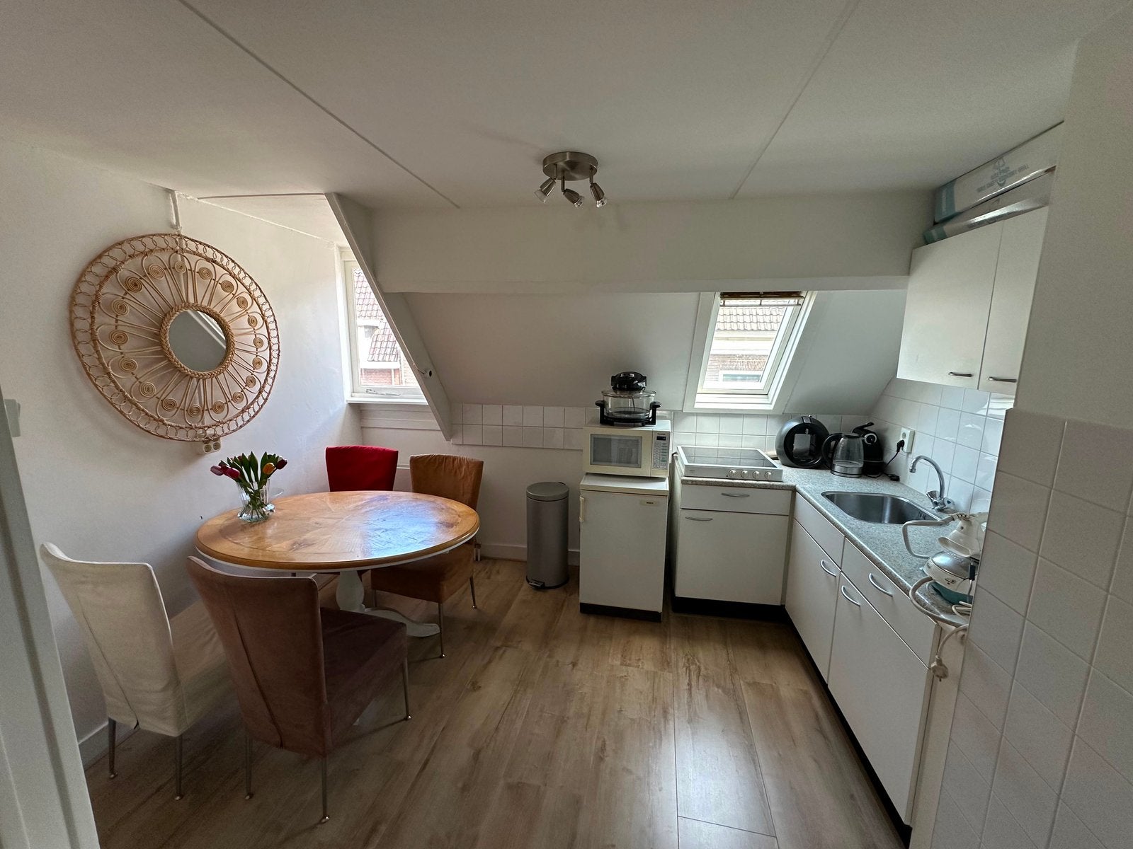 Kamer gezocht Rotterdam in ruil voor eigen etage Utrecht, Utrecht