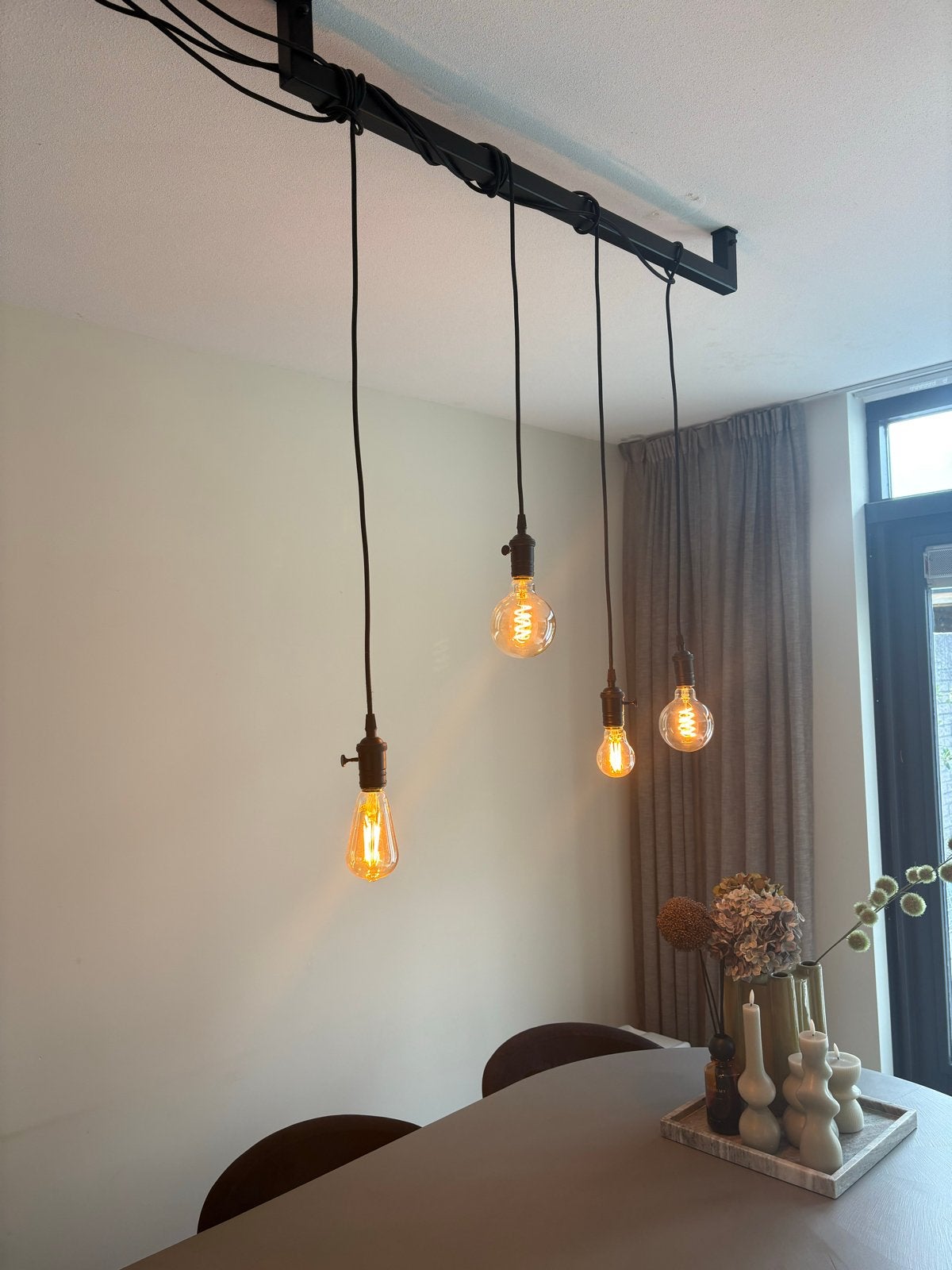 Industriële Loftbar Lamp met 4 Lichtpunten, Huis en Inrichting, Lampen | Hanglampen, Ophalen, Zo goed als nieuw, Metaal, Industrieel
