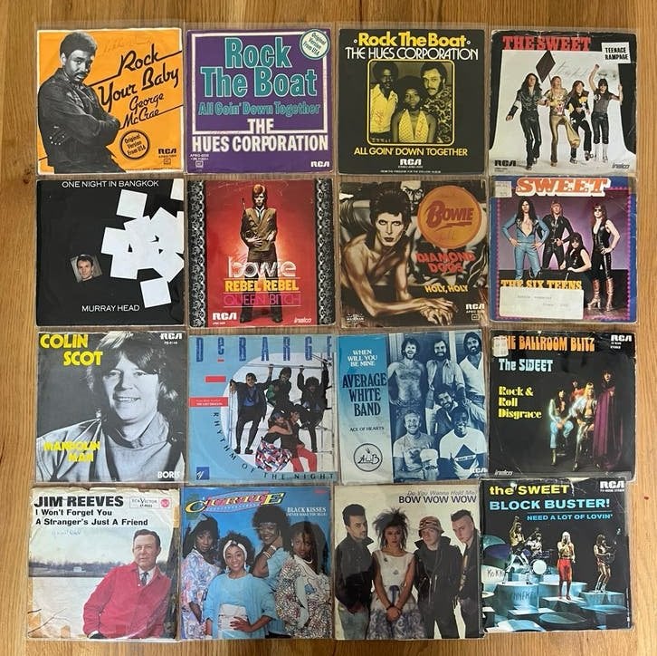 16 RCA 45-toeren singles David Bowie Hues Corporation Sweet, Verzenden, Gebruikt, Pop