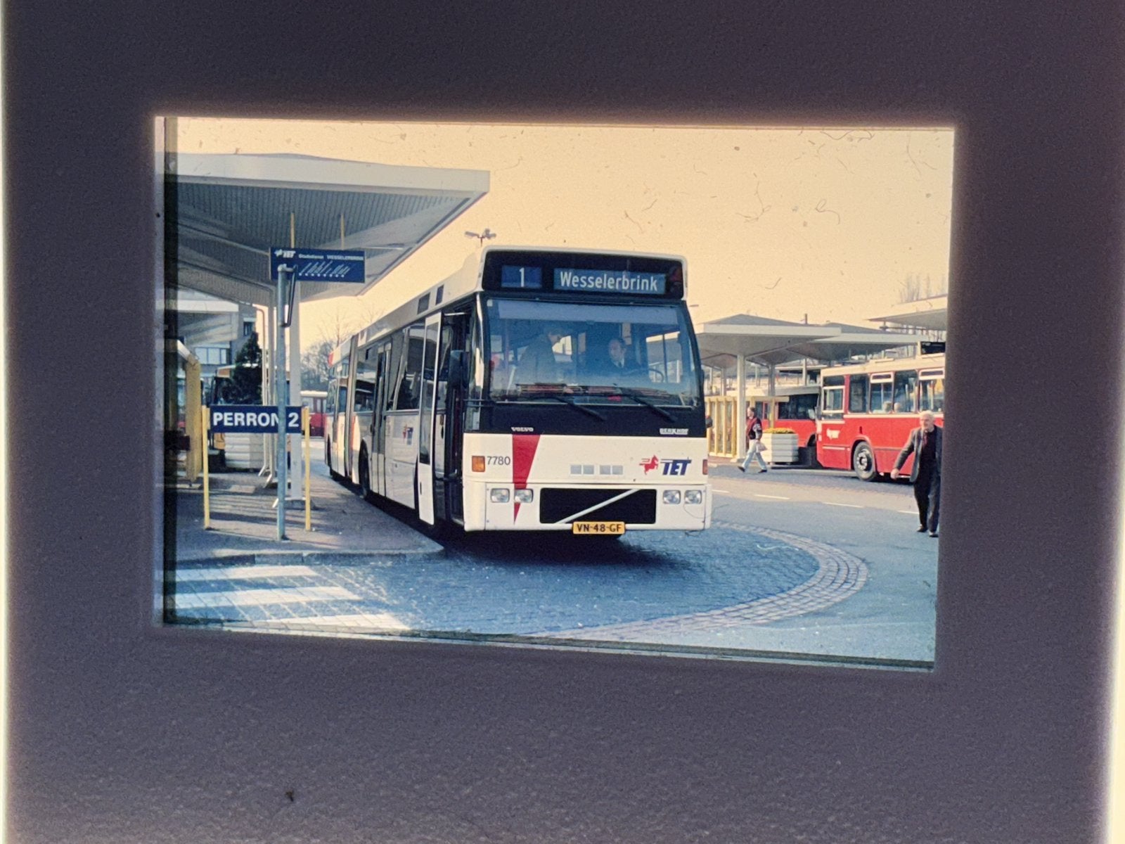 TET oude autobus dia, Verzamelen, Verzenden, 1960 tot 1980, Zo goed als nieuw, Overige onderwerpen