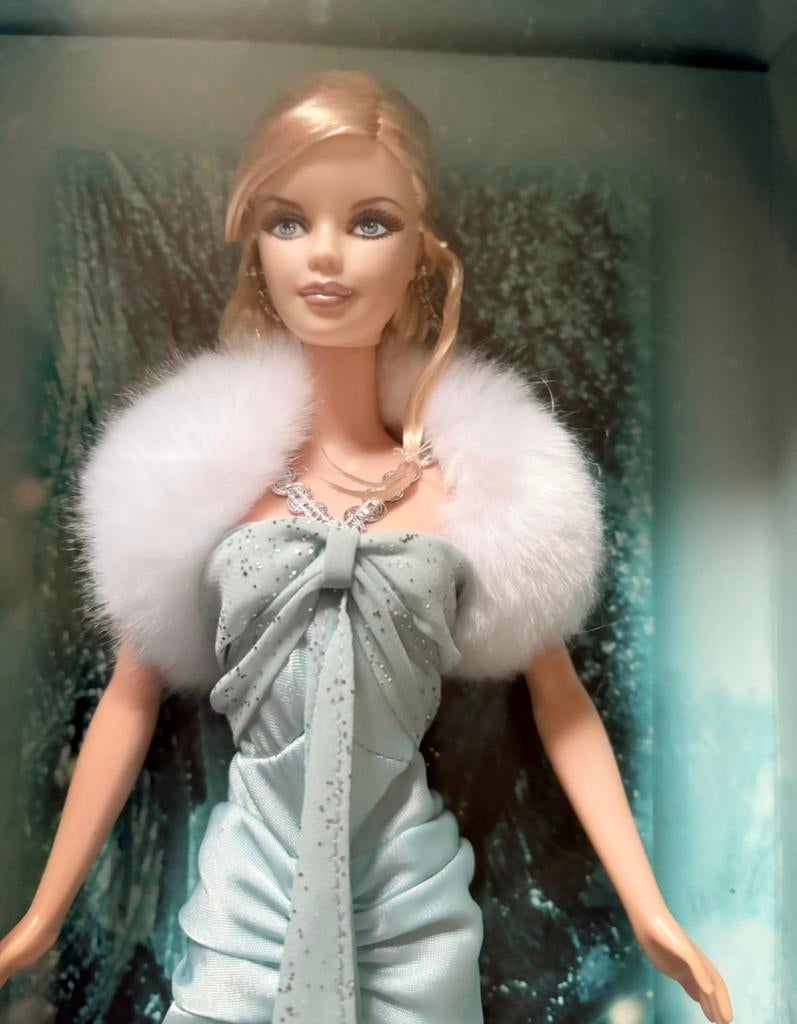 I dream of winter barbie nrfb, Ophalen of Verzenden, Zo goed als nieuw, Fashion Doll