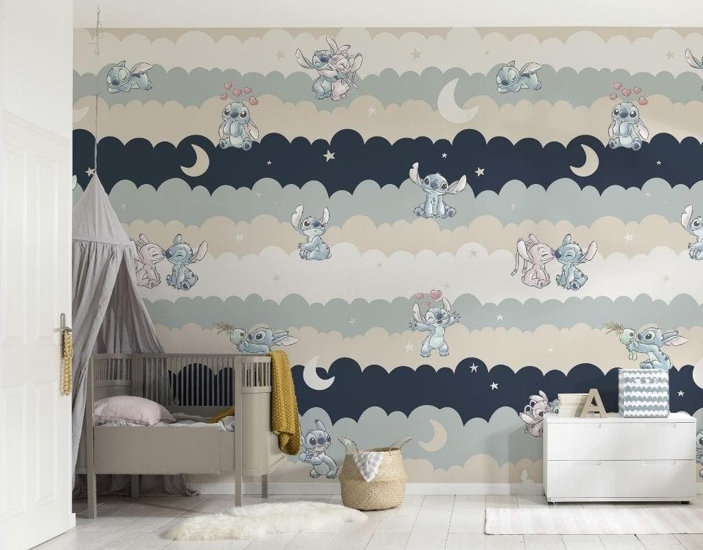 Stitch en Angel Vinyl Behang Cozy Clouds - 212x250 cm, Verzenden, Nieuw, Nvt, Nvt