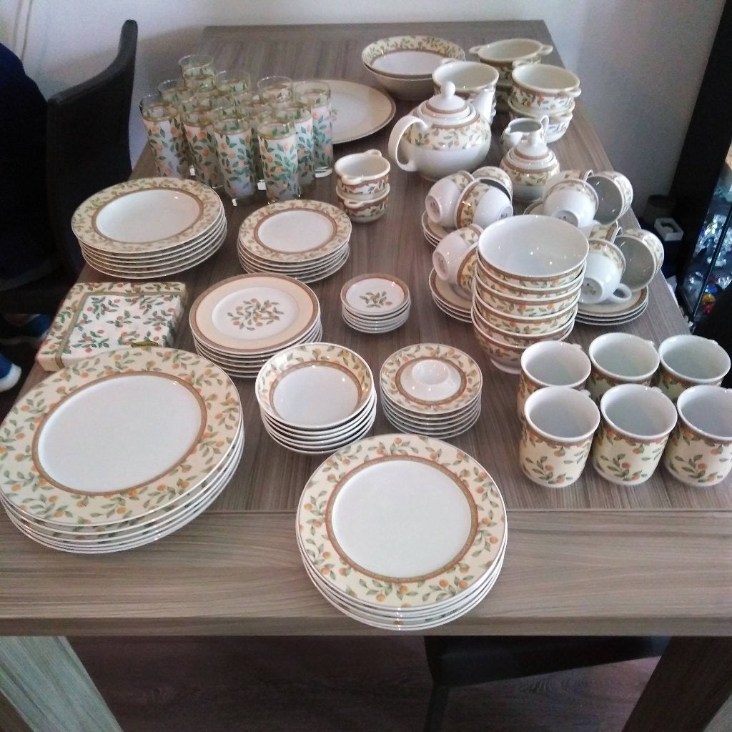 Koffietijd servies Art-design, Ophalen, Vivo, Overige typen, Zo goed als nieuw